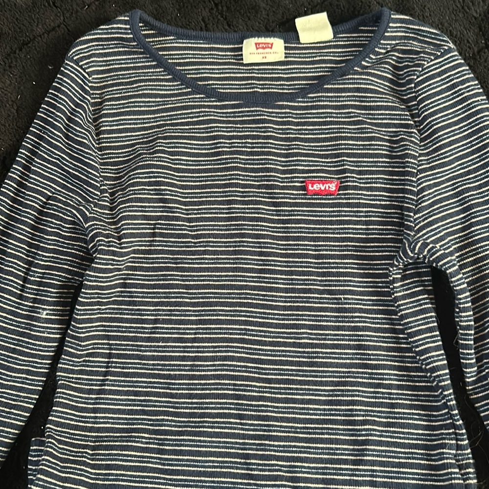 Levi’s long sleeve